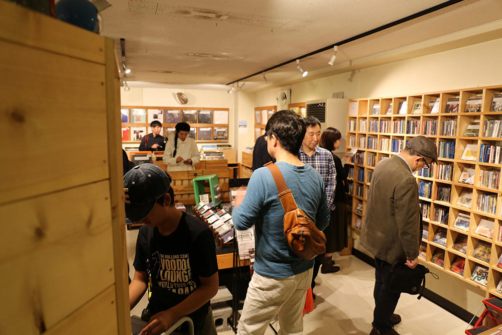 http://www.smt.jp/projects/kuroi/958ffa242c8950ac0b8fb4e702b0e763355cd2c8.jpg