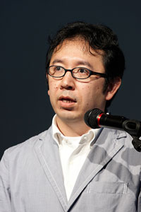 渡辺保史氏